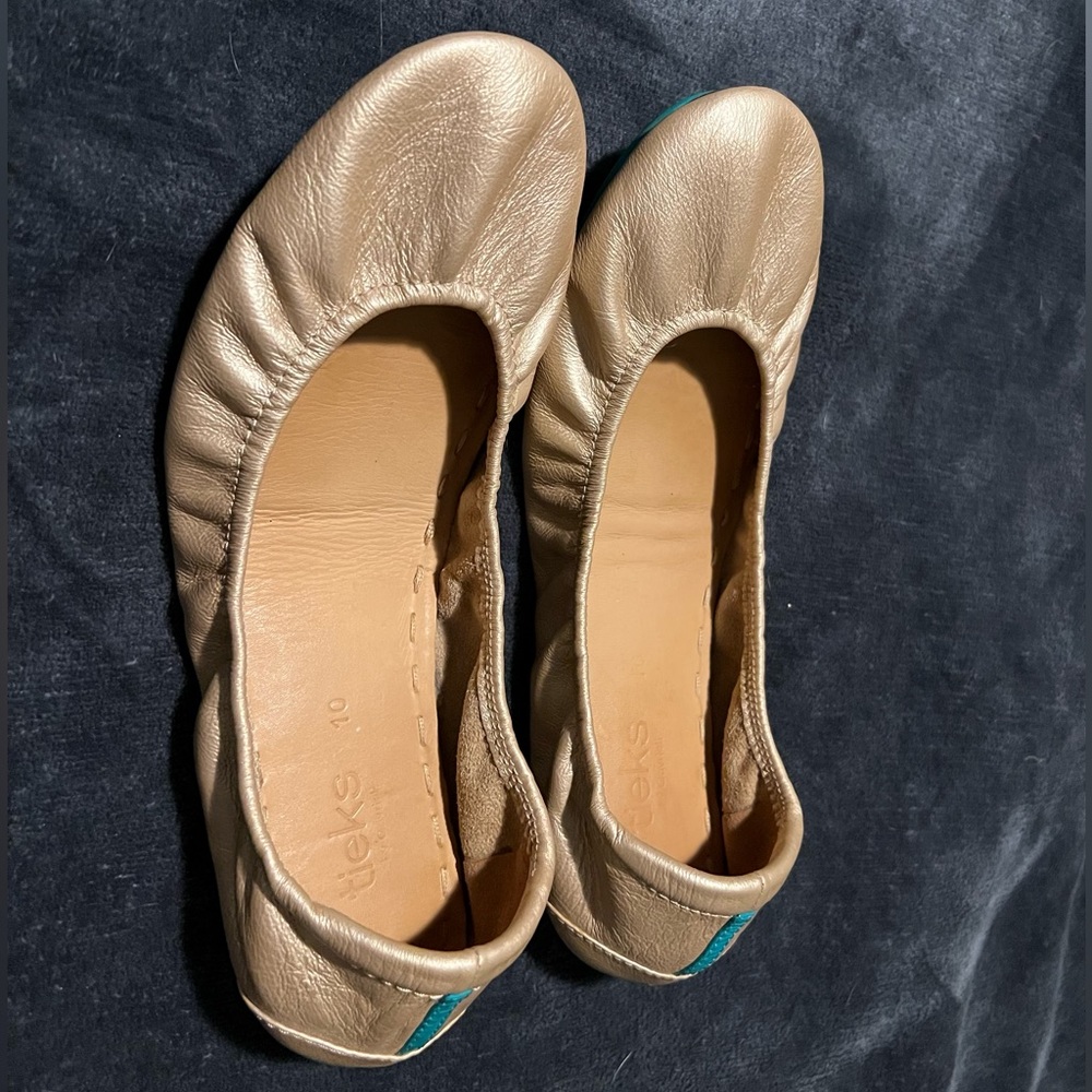 Tieks Champage Size 10